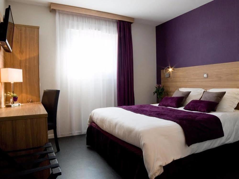 Logis Hotel Restaurant De La Madeleine Commercy Eksteriør billede