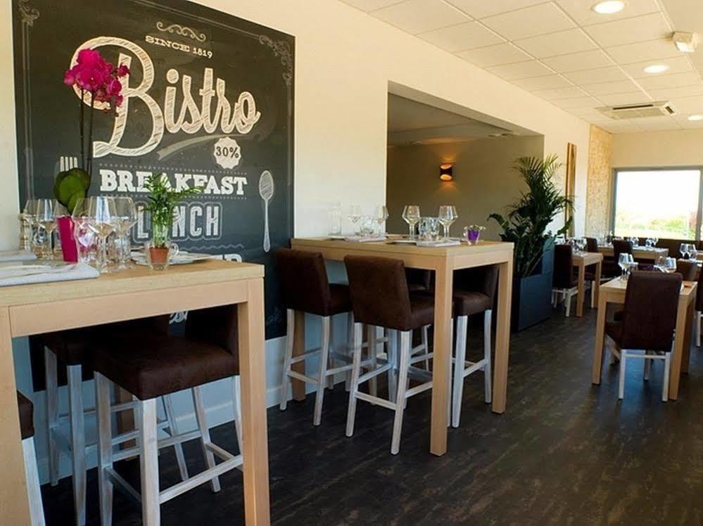 Logis Hotel Restaurant De La Madeleine Commercy Eksteriør billede